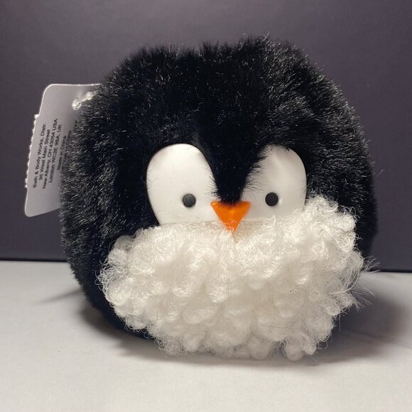 Bath & Body Works Penguin Pom Pocketbac Holder Keychain NEW - Picture 1 of 4